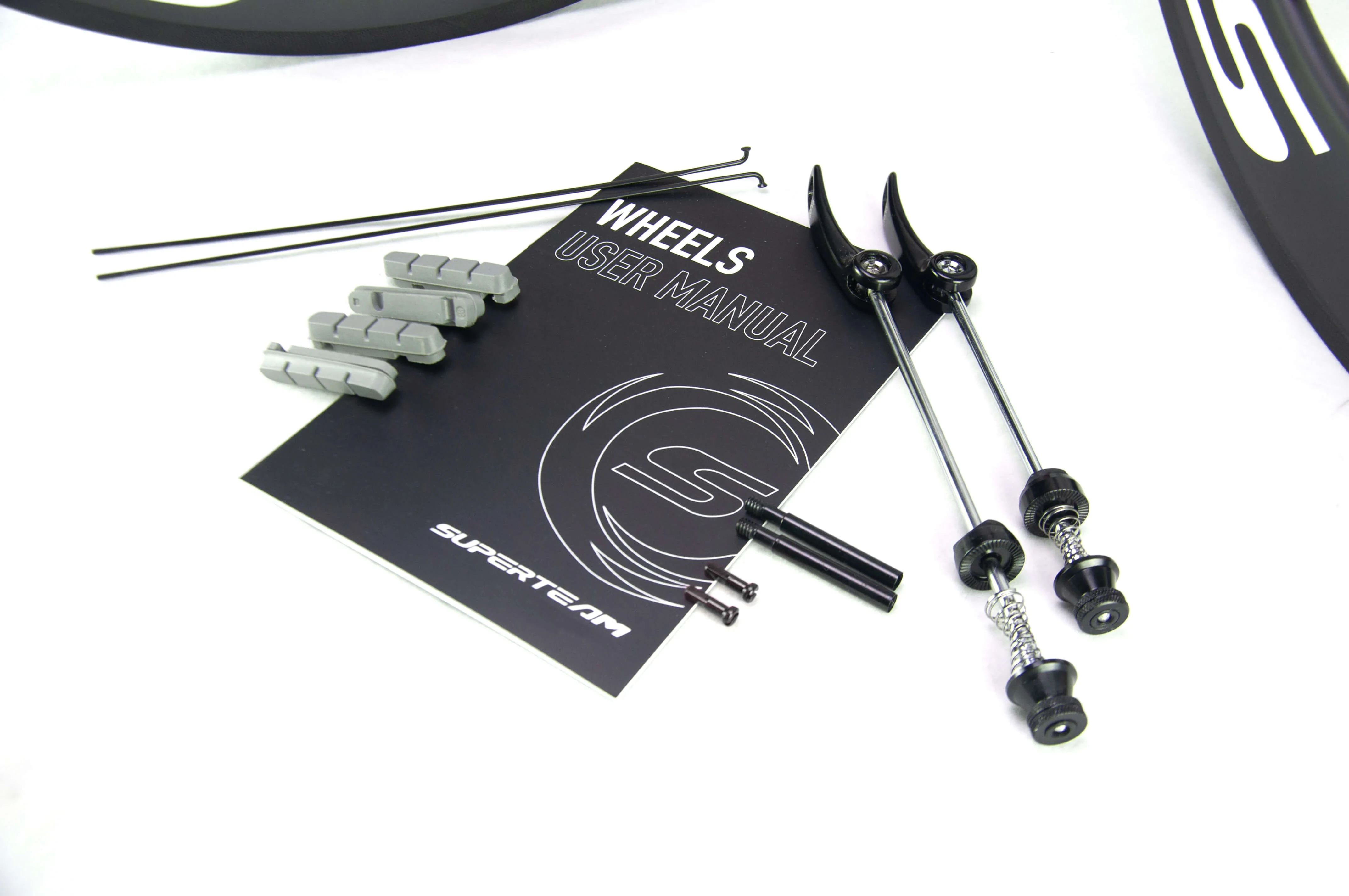 Classic Series R25-50 Carbon Wheelset RIM Brake Only Rear Wheel - Image 4